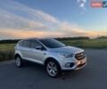 Серый Форд Эскейп, объемом двигателя 2 л и пробегом 139 тыс. км за 12500 $, фото 1 на Automoto.ua
