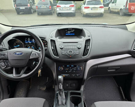 Серый Форд Эскейп, объемом двигателя 1.5 л и пробегом 143 тыс. км за 12100 $, фото 24 на Automoto.ua