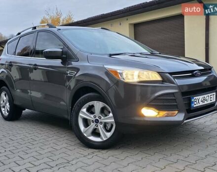 Форд Эскейп 2016 в Хмельницком на Automoto.ua Серый Форд Эскейп, объемом двигателя 2.5 л и пробегом 192 тыс. км за 9999 $, фото 1 на Automoto.ua