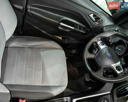 Сірий Форд Ескейп, об'ємом двигуна 2.5 л та пробігом 147 тис. км за 10999 $, фото 27 на Automoto.ua