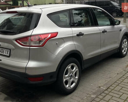 Форд Эскейп 2016 в Ровно на Automoto.ua Серый Форд Эскейп, объемом двигателя 2.49 л и пробегом 124 тыс. км за 9700 $, фото 3 на Automoto.ua
