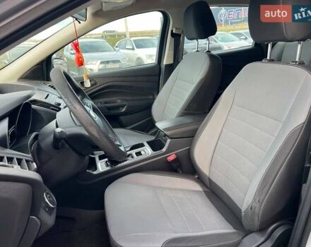 Форд Ескейп 2016 у Львові на Automoto.ua Сірий Форд Ескейп, об'ємом двигуна 2.5 л та пробігом 233 тис. км за 10990 $, фото 18 на Automoto.ua