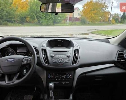 Сірий Форд Ескейп, об'ємом двигуна 1.5 л та пробігом 216 тис. км за 10500 $, фото 19 на Automoto.ua