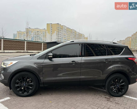 Сірий Форд Ескейп, об'ємом двигуна 2 л та пробігом 139 тис. км за 14800 $, фото 7 на Automoto.ua