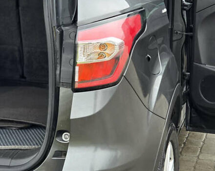 Серый Форд Эскейп, объемом двигателя 1.5 л и пробегом 143 тыс. км за 12100 $, фото 28 на Automoto.ua