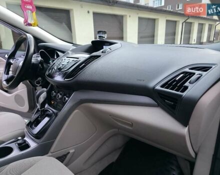 Форд Эскейп 2016 в Хмельницком на Automoto.ua Серый Форд Эскейп, объемом двигателя 2.5 л и пробегом 192 тыс. км за 9999 $, фото 32 на Automoto.ua