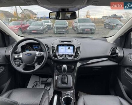 Сірий Форд Ескейп, об'ємом двигуна 2 л та пробігом 50 тис. км за 9000 $, фото 14 на Automoto.ua