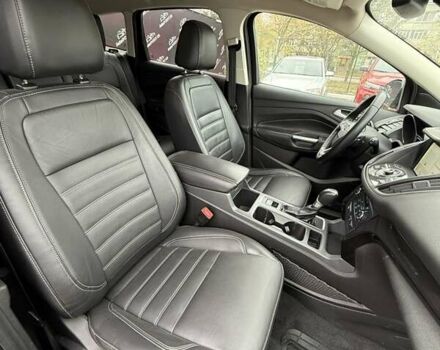 Серый Форд Эскейп, объемом двигателя 1.5 л и пробегом 150 тыс. км за 13500 $, фото 25 на Automoto.ua