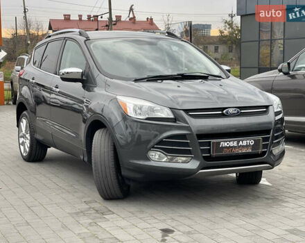 Серый Форд Эскейп, объемом двигателя 2 л и пробегом 211 тыс. км за 9200 $, фото 2 на Automoto.ua