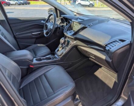 Сірий Форд Ескейп, об'ємом двигуна 2 л та пробігом 72 тис. км за 9899 $, фото 7 на Automoto.ua