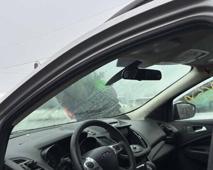 Серый Форд Эскейп, объемом двигателя 1.6 л и пробегом 169 тыс. км за 5999 $, фото 8 на Automoto.ua