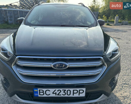 Форд Эскейп 2016 в Львове на Automoto.ua Серый Форд Эскейп, объемом двигателя 2 л и пробегом 136 тыс. км за 13000 $, фото 6 на Automoto.ua