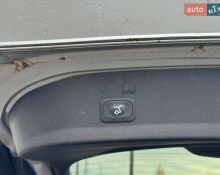 Сірий Форд Ескейп, об'ємом двигуна 2 л та пробігом 50 тис. км за 9000 $, фото 17 на Automoto.ua