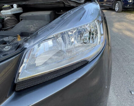 Серый Форд Эскейп, объемом двигателя 1.6 л и пробегом 110 тыс. км за 12500 $, фото 8 на Automoto.ua