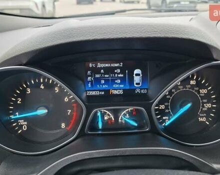 Серый Форд Эскейп, объемом двигателя 2 л и пробегом 236 тыс. км за 12850 $, фото 8 на Automoto.ua