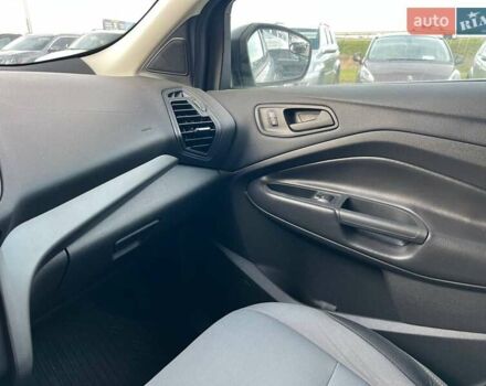 Форд Ескейп 2016 у Львові на Automoto.ua Сірий Форд Ескейп, об'ємом двигуна 2.5 л та пробігом 233 тис. км за 10990 $, фото 30 на Automoto.ua