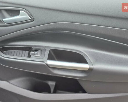 Серый Форд Эскейп, объемом двигателя 1.5 л и пробегом 143 тыс. км за 12100 $, фото 13 на Automoto.ua