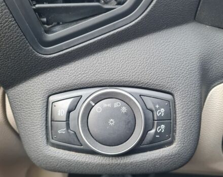 Серый Форд Эскейп, объемом двигателя 1.5 л и пробегом 143 тыс. км за 13500 $, фото 17 на Automoto.ua