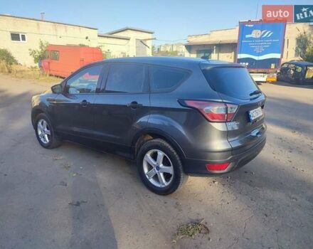Форд Эскейп 2016 в Луцке на Automoto.ua Серый Форд Эскейп, объемом двигателя 2.5 л и пробегом 290 тыс. км за 11900 $, фото 3 на Automoto.ua