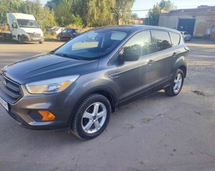 Форд Ескейп 2016 у Луцьку на Automoto.ua Сірий Форд Ескейп, об'ємом двигуна 2.5 л та пробігом 290 тис. км за 11900 $, фото 3 на Automoto.ua