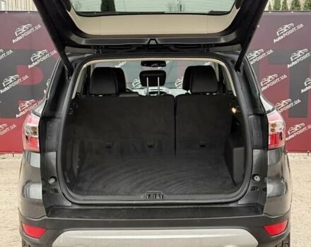 Серый Форд Эскейп, объемом двигателя 1.5 л и пробегом 150 тыс. км за 13500 $, фото 11 на Automoto.ua