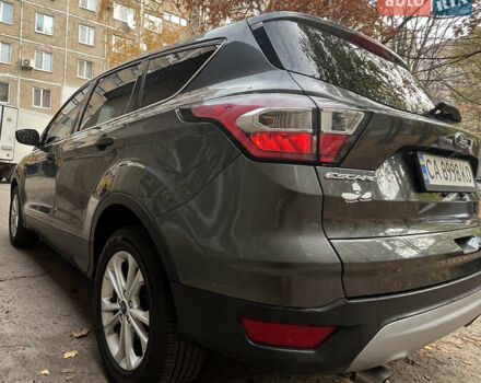 Серый Форд Эскейп, объемом двигателя 1.5 л и пробегом 143 тыс. км за 13000 $, фото 2 на Automoto.ua