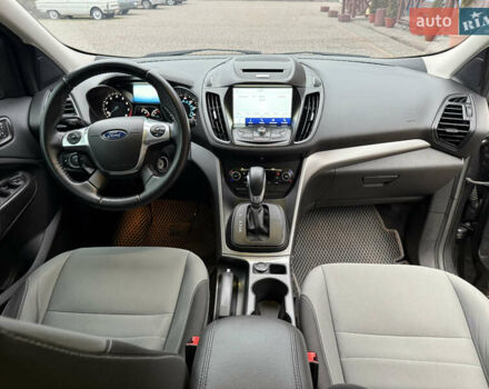 Серый Форд Эскейп, объемом двигателя 1.6 л и пробегом 187 тыс. км за 9950 $, фото 18 на Automoto.ua