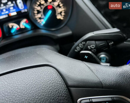 Сірий Форд Ескейп, об'ємом двигуна 2 л та пробігом 139 тис. км за 14800 $, фото 41 на Automoto.ua