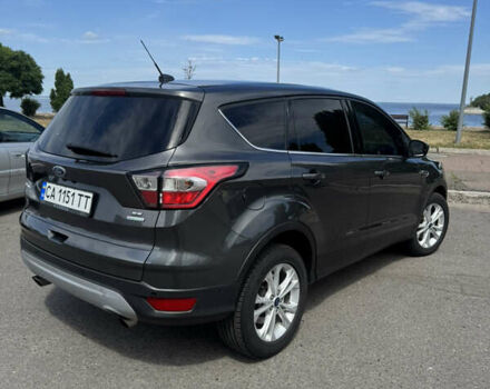 Сірий Форд Ескейп, об'ємом двигуна 2 л та пробігом 161 тис. км за 13800 $, фото 4 на Automoto.ua