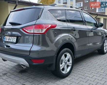 Форд Эскейп 2016 в Хмельницком на Automoto.ua Серый Форд Эскейп, объемом двигателя 2.5 л и пробегом 192 тыс. км за 9999 $, фото 13 на Automoto.ua