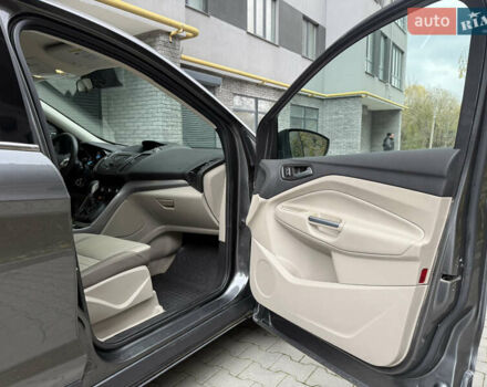 Форд Ескейп 2016 у Хмельницькому на Automoto.ua Сірий Форд Ескейп, об'ємом двигуна 1.6 л та пробігом 62 тис. км за 11800 $, фото 27 на Automoto.ua