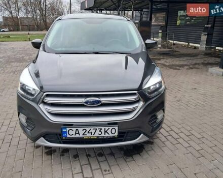 Сірий Форд Ескейп, об'ємом двигуна 1.5 л та пробігом 218 тис. км за 10500 $, фото 3 на Automoto.ua