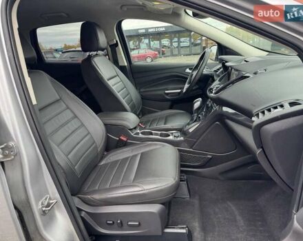 Сірий Форд Ескейп, об'ємом двигуна 2 л та пробігом 50 тис. км за 9000 $, фото 15 на Automoto.ua