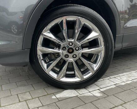 Серый Форд Эскейп, объемом двигателя 2 л и пробегом 211 тыс. км за 9200 $, фото 7 на Automoto.ua