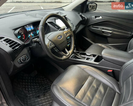 Сірий Форд Ескейп, об'ємом двигуна 2 л та пробігом 139 тис. км за 14800 $, фото 55 на Automoto.ua