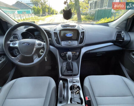 Серый Форд Эскейп, объемом двигателя 1.6 л и пробегом 110 тыс. км за 12500 $, фото 15 на Automoto.ua