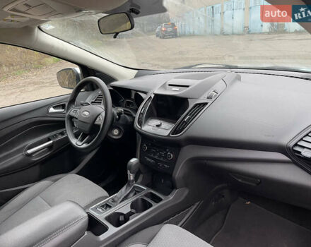 Серый Форд Эскейп, объемом двигателя 1.5 л и пробегом 206 тыс. км за 9200 $, фото 12 на Automoto.ua