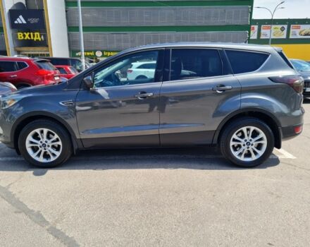 Серый Форд Эскейп, объемом двигателя 1.5 л и пробегом 143 тыс. км за 13500 $, фото 1 на Automoto.ua