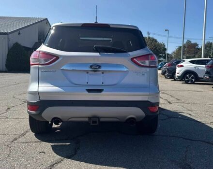 Серый Форд Эскейп, объемом двигателя 2 л и пробегом 75 тыс. км за 7000 $, фото 4 на Automoto.ua