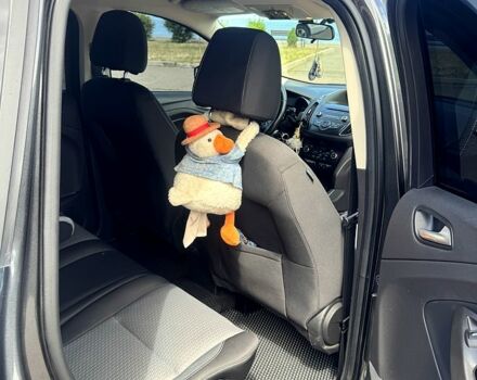 Форд Эскейп 2016 в Черкассах на Automoto.ua Серый Форд Эскейп, объемом двигателя 2 л и пробегом 161 тыс. км за 14500 $, фото 9 на Automoto.ua