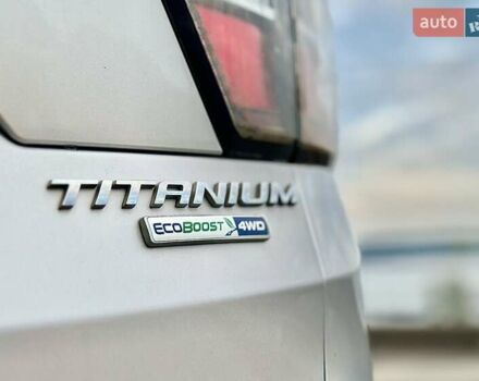 Серый Форд Эскейп, объемом двигателя 1.5 л и пробегом 139 тыс. км за 11900 $, фото 12 на Automoto.ua