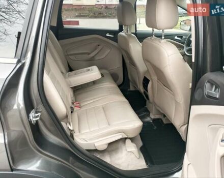 Сірий Форд Ескейп, об'ємом двигуна 2 л та пробігом 151 тис. км за 12500 $, фото 21 на Automoto.ua