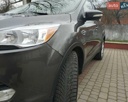 Сірий Форд Ескейп, об'ємом двигуна 2 л та пробігом 151 тис. км за 12500 $, фото 9 на Automoto.ua