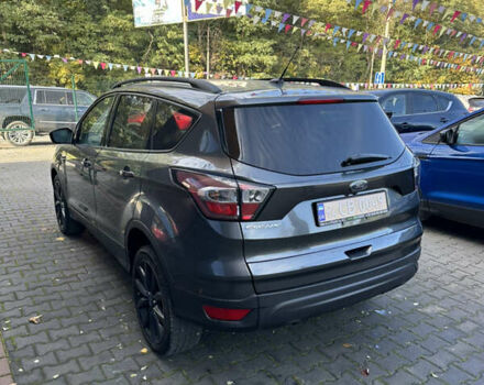 Форд Эскейп 2016 в Черновцах на Automoto.ua Серый Форд Эскейп, объемом двигателя 1.5 л и пробегом 168 тыс. км за 13100 $, фото 5 на Automoto.ua
