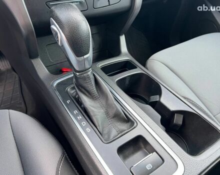 Форд Ескейп 2016 у Львові на Automoto.ua Сірий Форд Ескейп, об'ємом двигуна 2.5 л та пробігом 233 тис. км за 10990 $, фото 29 на Automoto.ua