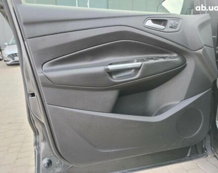 Форд Ескейп 2016 у Львові на Automoto.ua Сірий Форд Ескейп, об'ємом двигуна 2 л та пробігом 36 тис. км за 14990 $, фото 8 на Automoto.ua