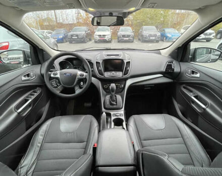 Сірий Форд Ескейп, об'ємом двигуна 2 л та пробігом 211 тис. км за 9300 $, фото 24 на Automoto.ua