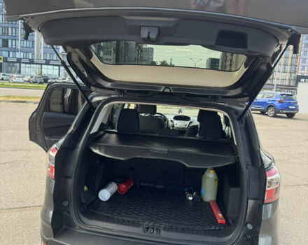 Форд Эскейп 2016 в Черкассах на Automoto.ua Серый Форд Эскейп, объемом двигателя 2 л и пробегом 154 тыс. км за 14700 $, фото 8 на Automoto.ua