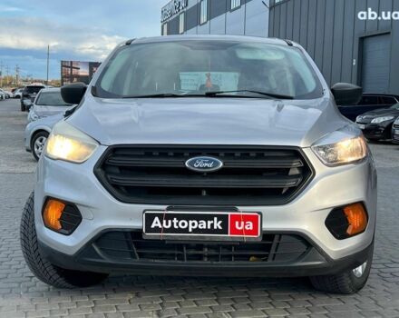 Форд Ескейп 2016 у Львові на Automoto.ua Сірий Форд Ескейп, об'ємом двигуна 2.5 л та пробігом 233 тис. км за 10990 $, фото 1 на Automoto.ua