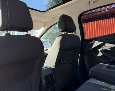 Серый Форд Эскейп, объемом двигателя 2 л и пробегом 103 тыс. км за 13200 $, фото 7 на Automoto.ua